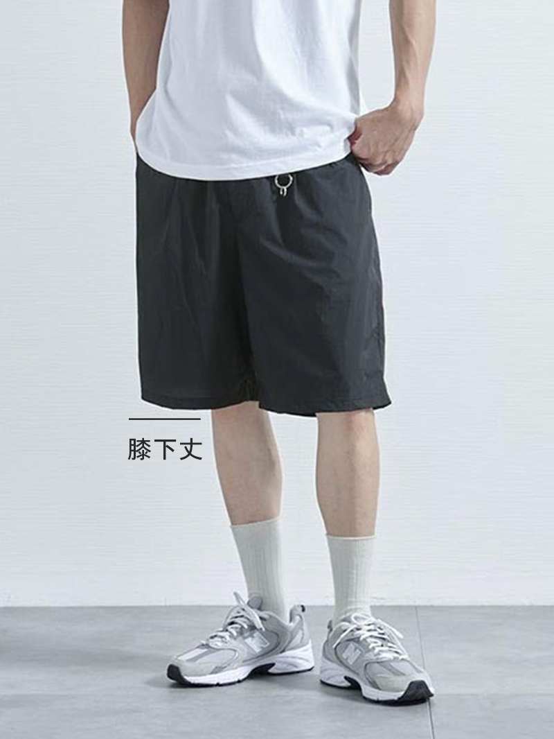 【比較】膝がすっぽり隠れる丈のハーフパンツ着用