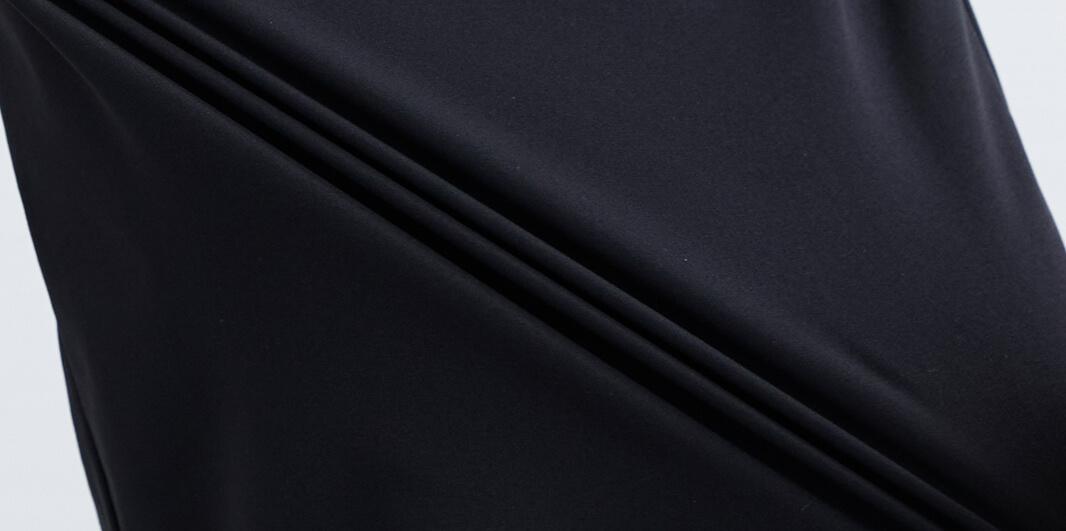 シワ・汚れに強い