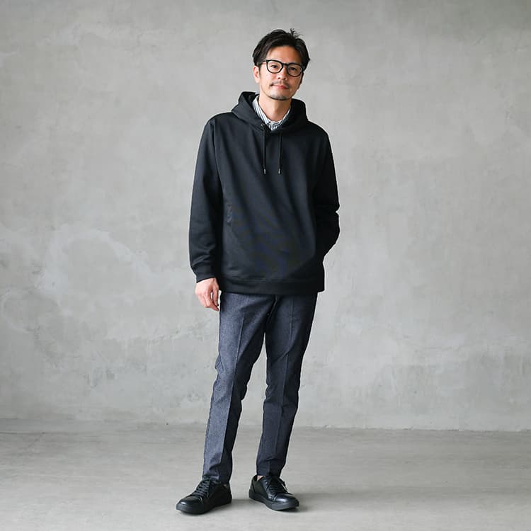 パーカーを使ったメンズ秋コーデ