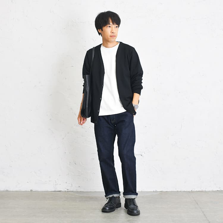 クールさんの気負わないラフな休日コーデ