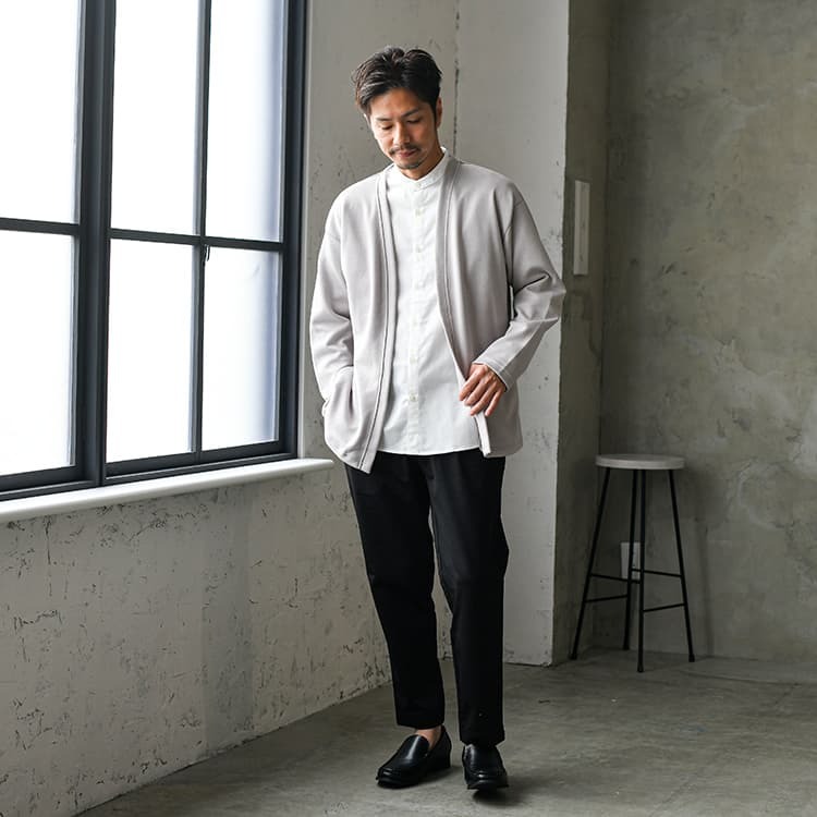 オンオフどちらもOK！キメすぎない絶妙なシンプルコーデ