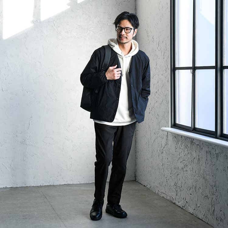 フレッシュさんがグッとカッコよく見えるモノトーンコーデ