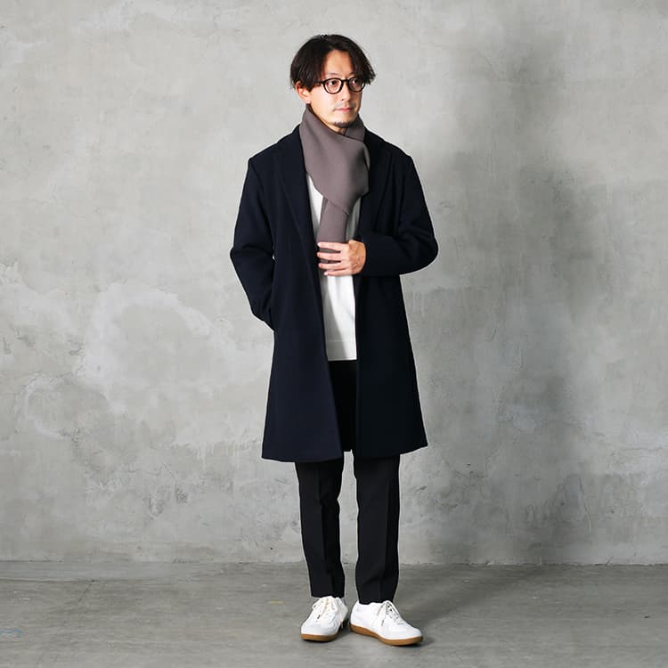 白スニーカーを使ったメンズコーデ