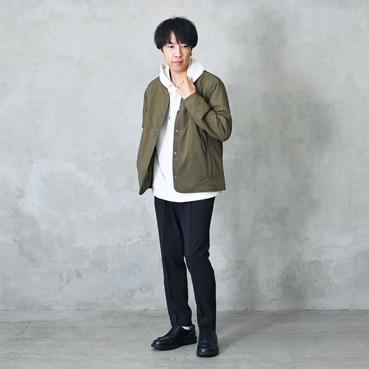 フレッシュさんに似合うシンプルな大人カジュアルコーデ