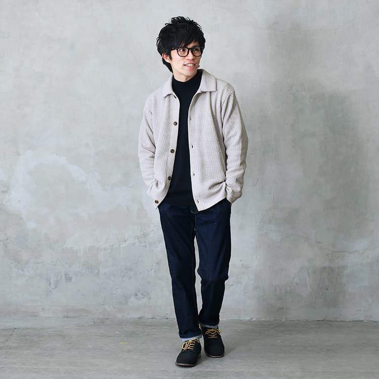 チャーミングさんに似合うカーディガンを使った大人カジュアル