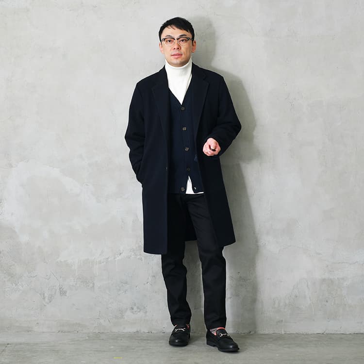 オンオフどちらにも着られる！チェスターコートのキレイめコーデ