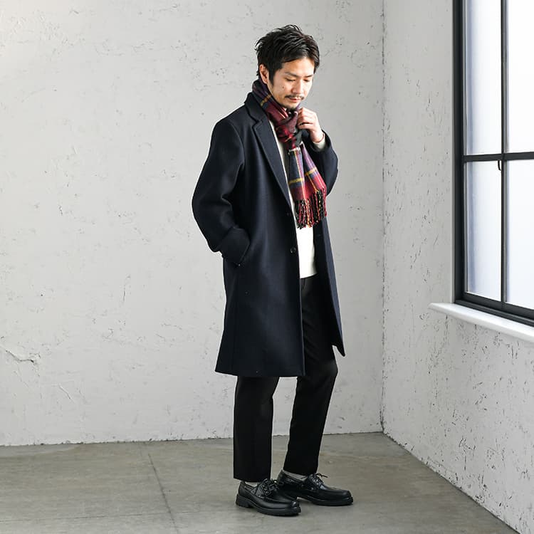 マフラーのさりげないワンポイントにグッとくる！