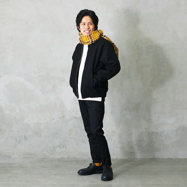 テーマパークデートには動きやすい大人カジュアルが◎！