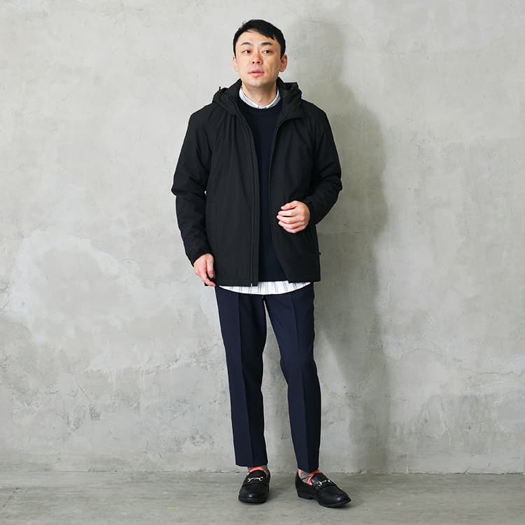 オフィスの鉄板“ネイビー・黒”でまとめれば間違いない！