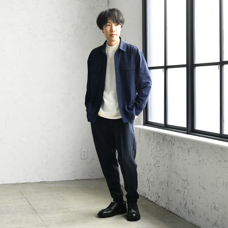 CPOジャケット×ジョガーパンツでつくる春のリラックスコーデ