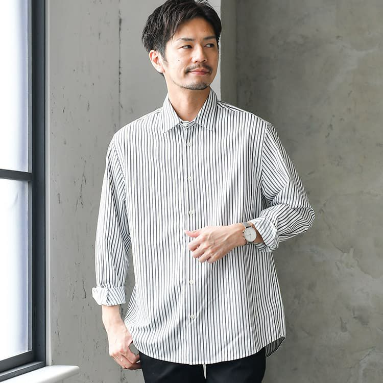 細ストライプのレギュラーカラーシャツ