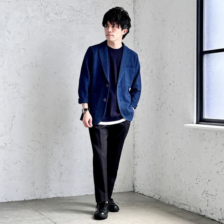 【低身長さん向け】背をスラッと高く見せるには◯◯コーデが正解！