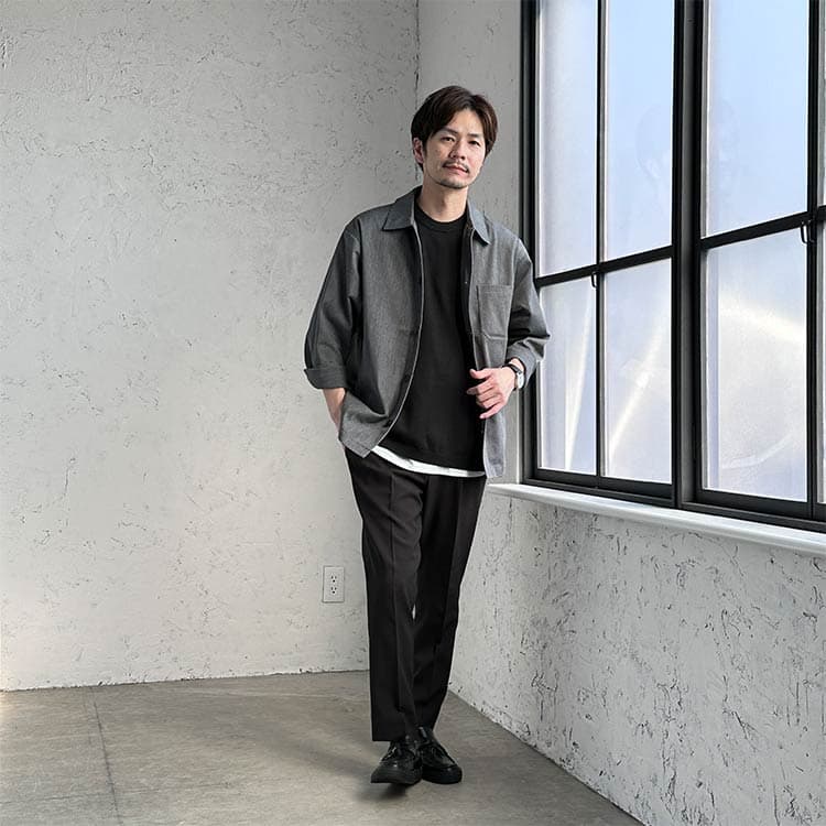 ストリート感漂う、クールなデートスタイル