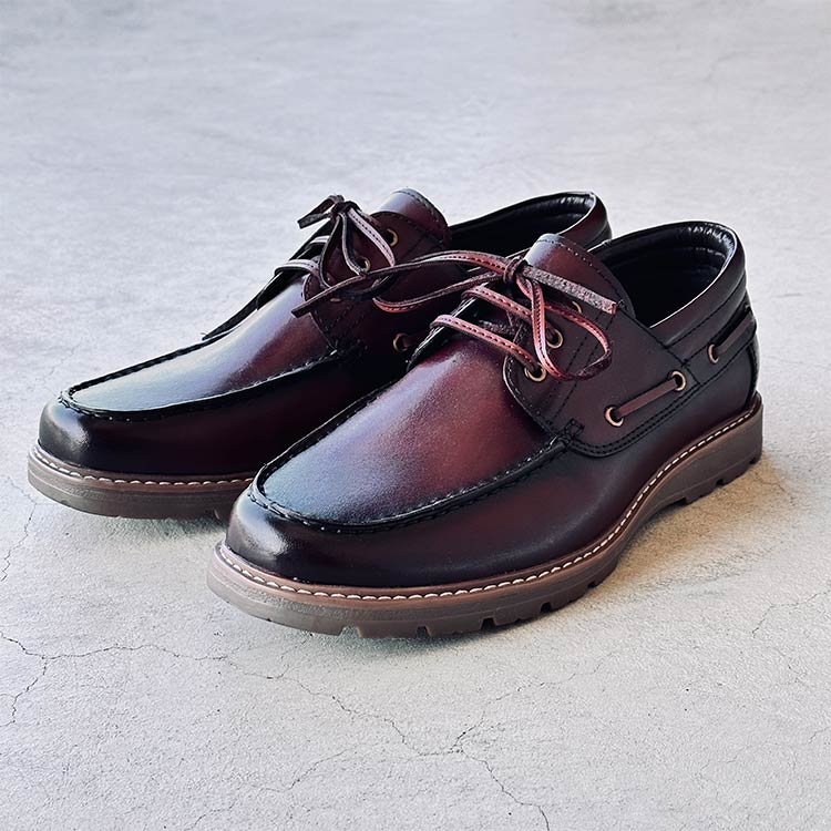 デッキシューズ