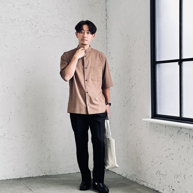 明るい色を一点投入で、スタイルアップ効果