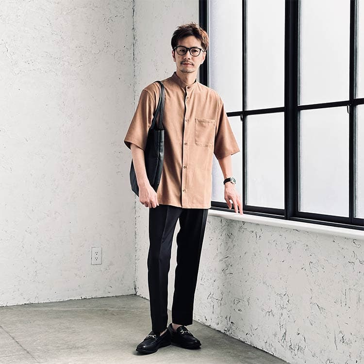 上品かつシャープな大人のデートスタイル