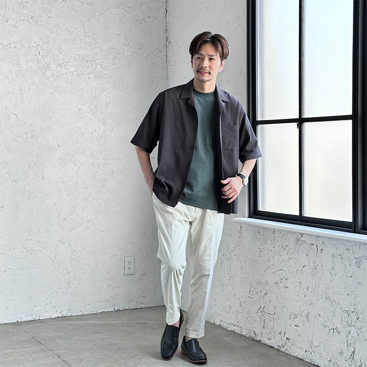 40代におすすめの開襟シャツメンズコーデ