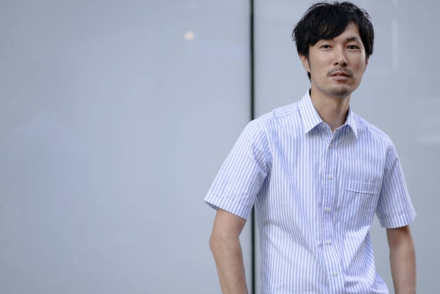 メンズ半袖シャツのビジネスシーンでの着こなし方