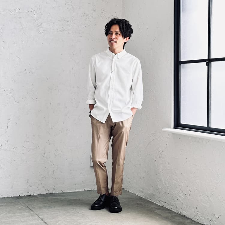 オックスフォードシャツを使った夏メンズコーデ