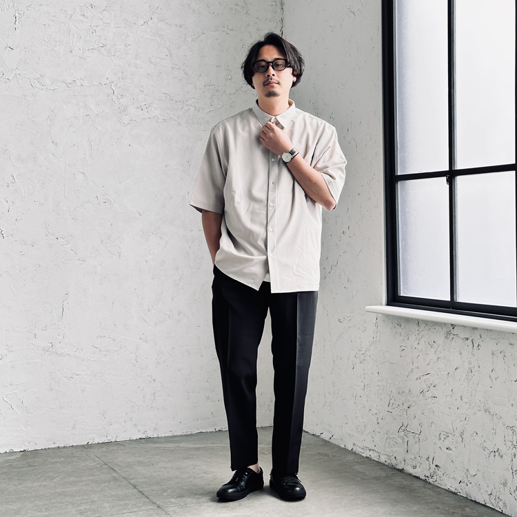 大人男子必見！基本のモノトーンコーデ