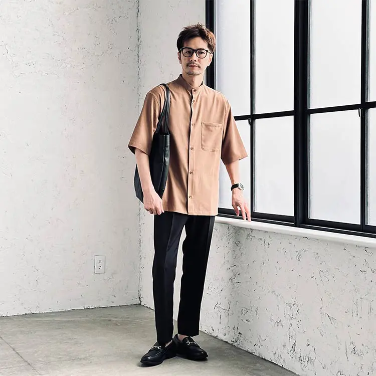 メンズのイメチェンならスタンドカラーシャツがおすすめ！魅力や