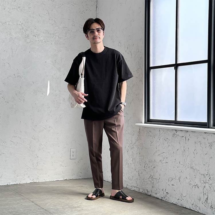 夏の休日に映える大人のコーデはこれ