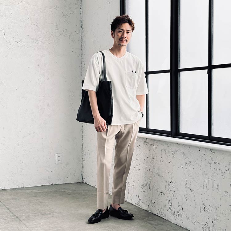 30代からでも取り入れやすい、シンプルだけど個性的なコーデ