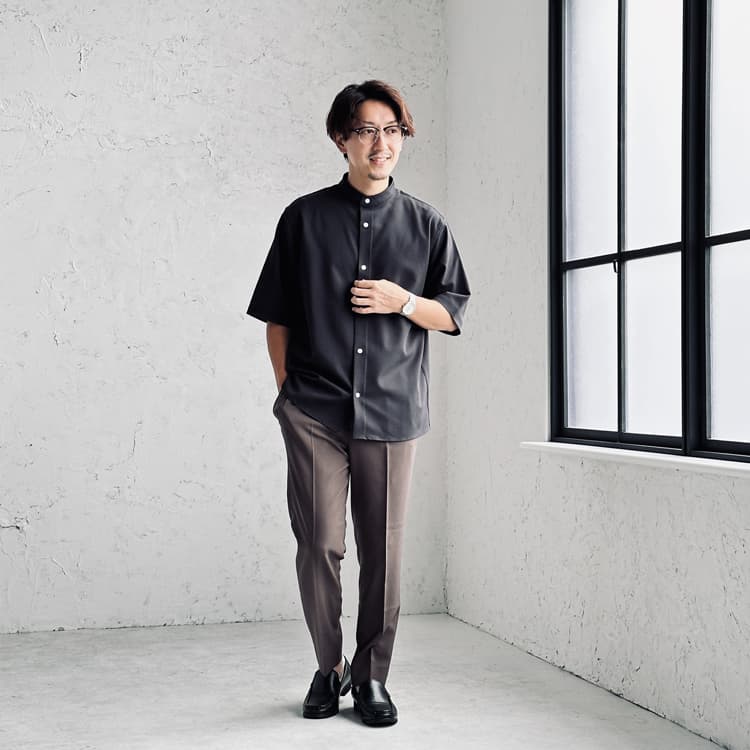 【婚活】シックな配色の大人デートスタイル