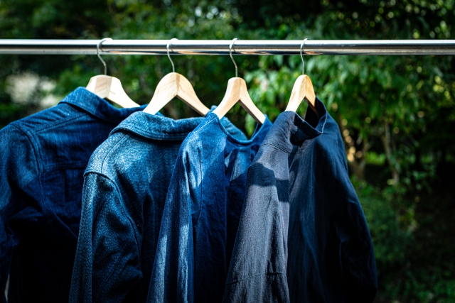 メンズデニムシャツの違い