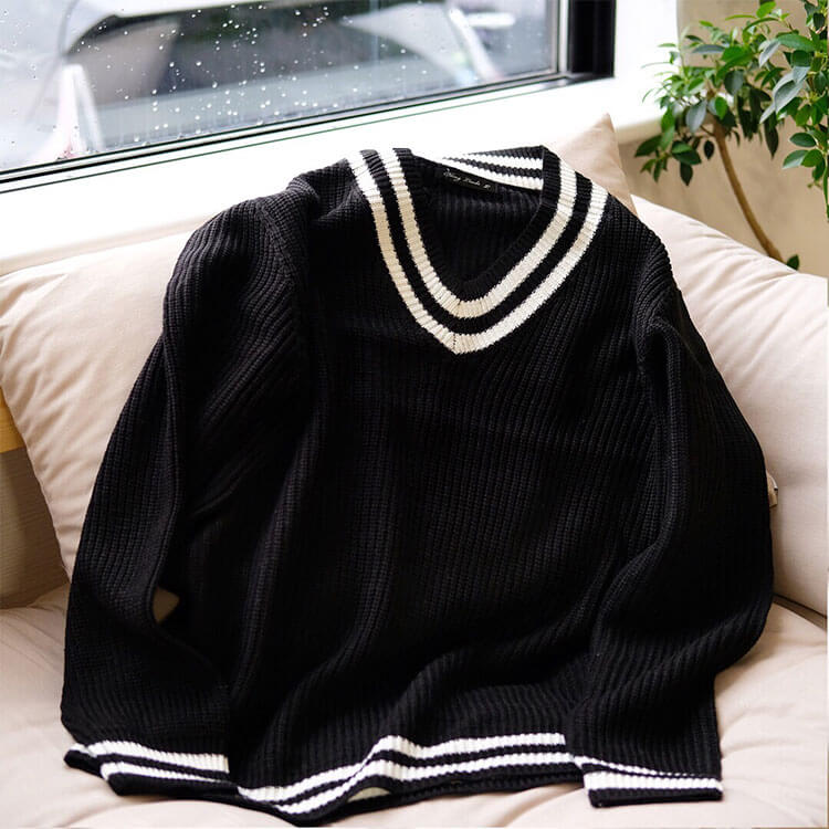 ゆったりとしたニット