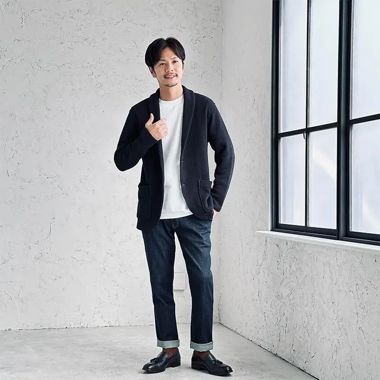 ネイビーカーディガンのメンズコーデを徹底紹介！選び方から着こなし方