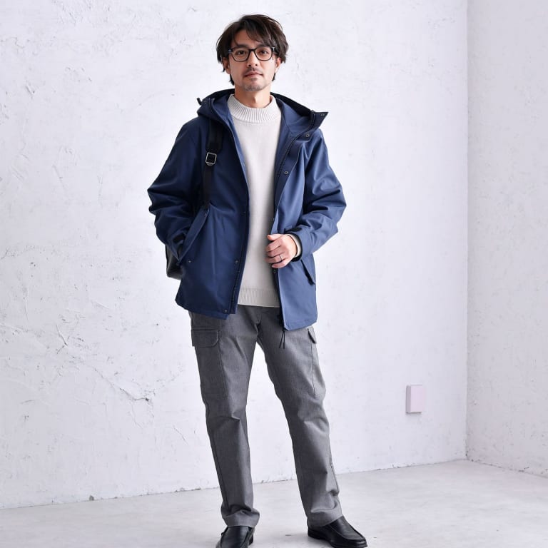 カジュアルアウターを大人に着こなすコツは、清潔感。