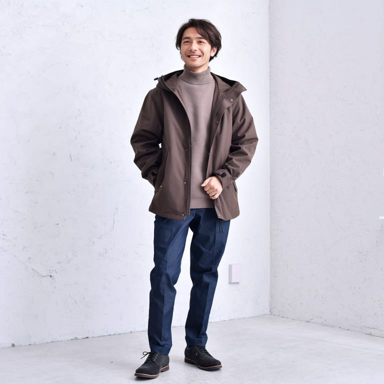 ブラウン系でまとめた、暖かみのあるカジュアルコーデ。