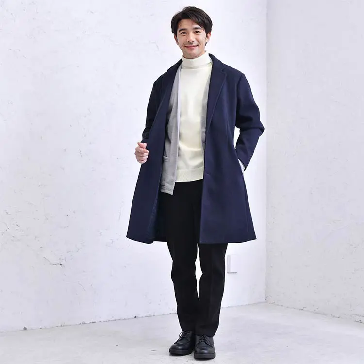 40代メンズの知的で品格ある着こなし術！ネイビーアウターの魅力と着