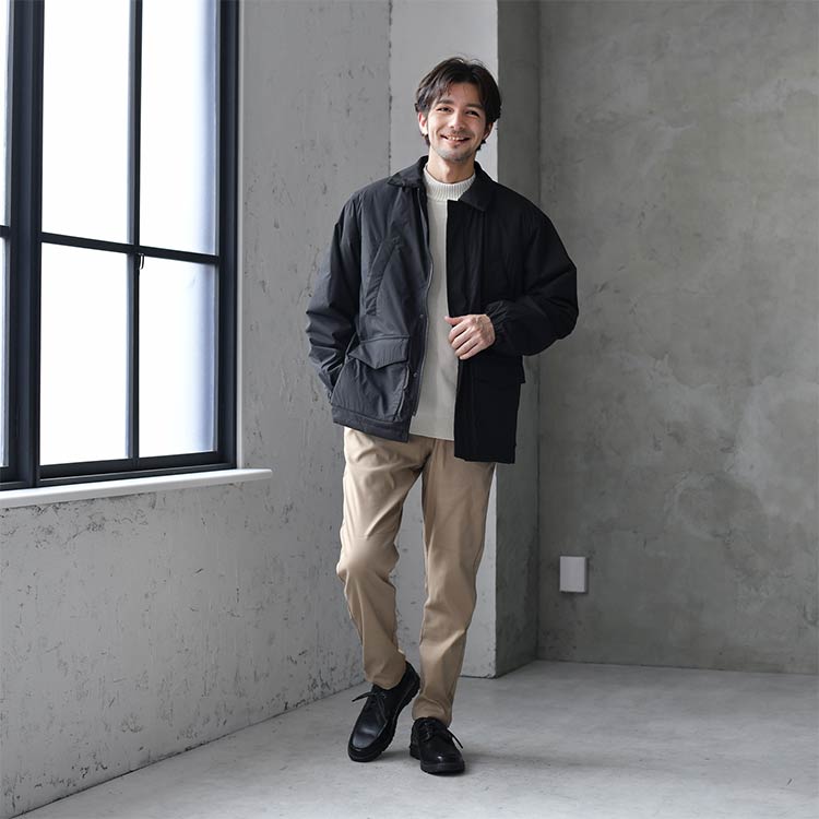 ニットを使った50代メンズ向けコーデ