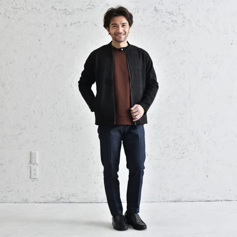 冬に着こなす、ライトアウターのレイヤード術。