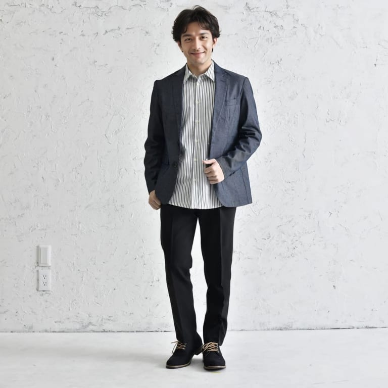 柄シャツ×デニムジャケットでオシャレ度アップ◎