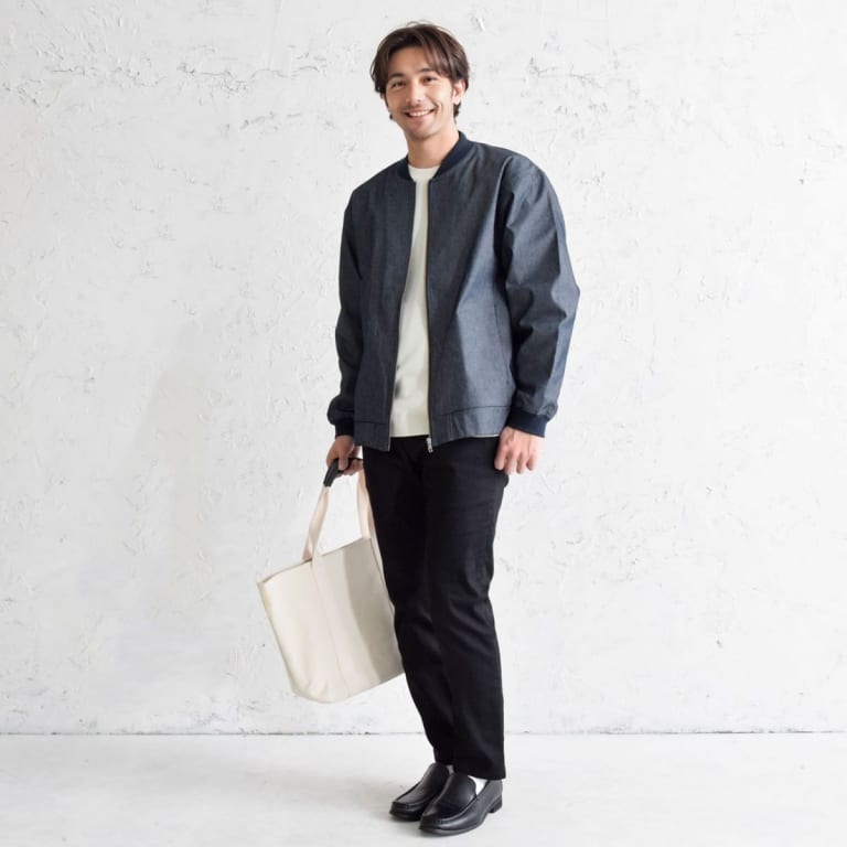 デニムMA-1ジャケットで、春の支度。