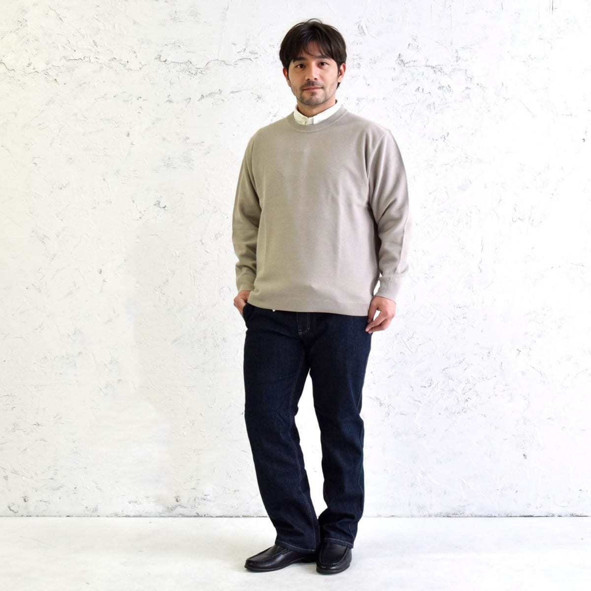 重ね着を意識したシャツコーデ