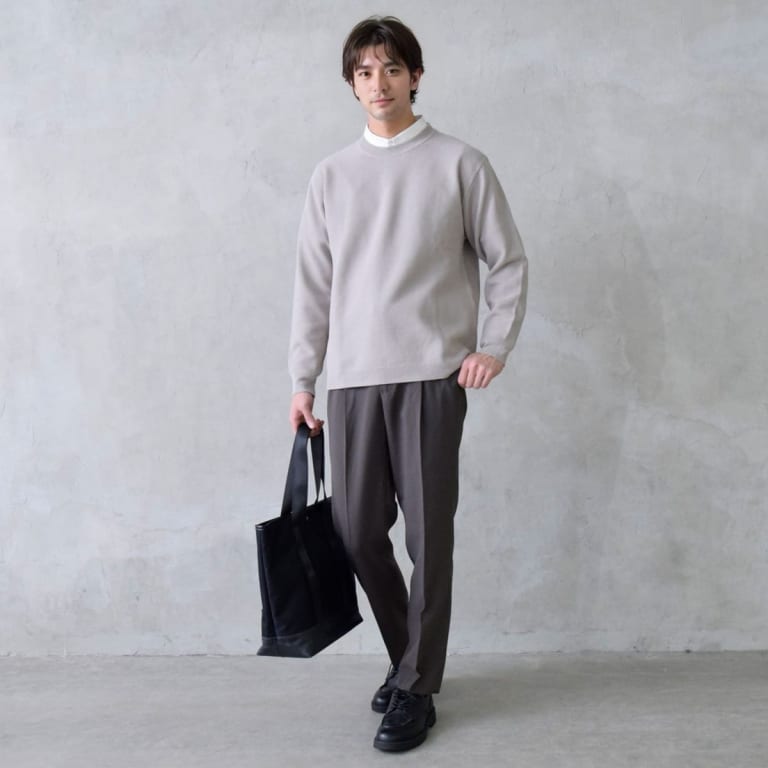 ブラウン系で作る、シンプルキレイめコーデ。