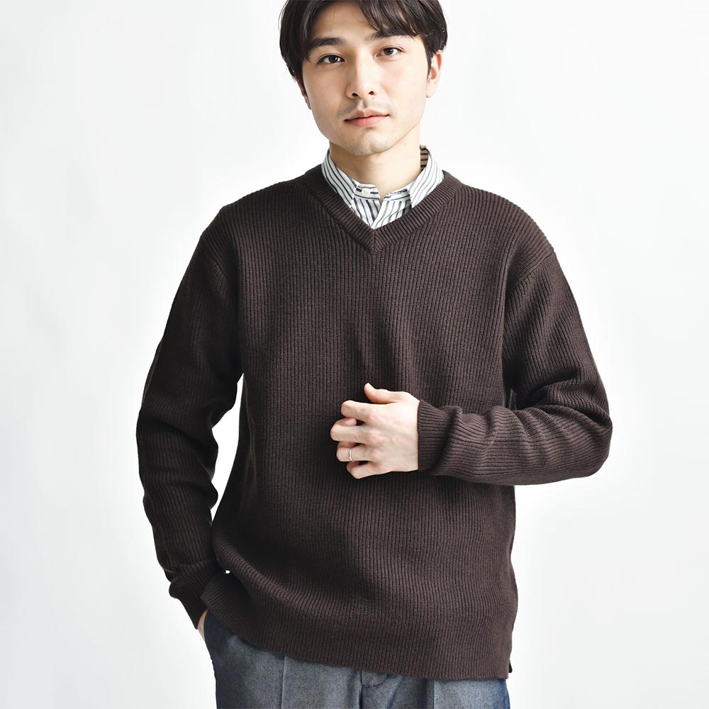 デートにおすすめのニットコーデ