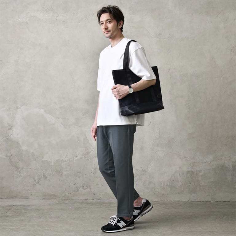 大きめTシャツは、Yラインシルエットが大切！