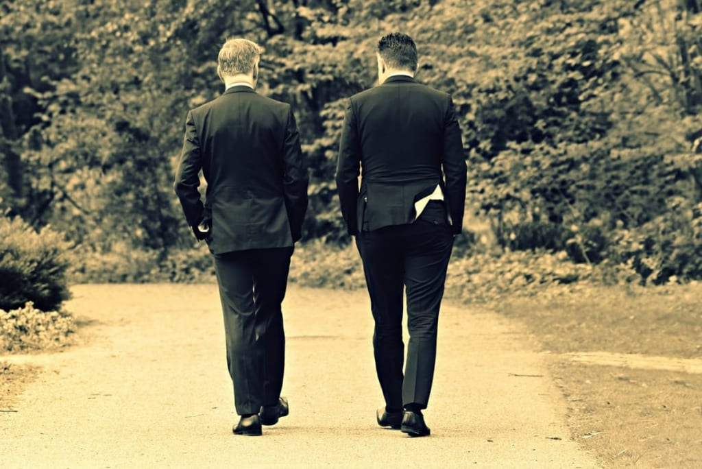 理想の体型で男を格上げ！スーツが最も似合う体型とは