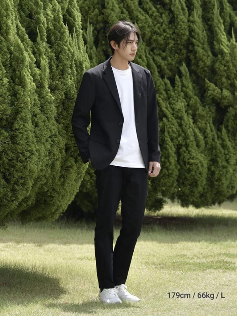 12月 オフィスコーデ メンズ