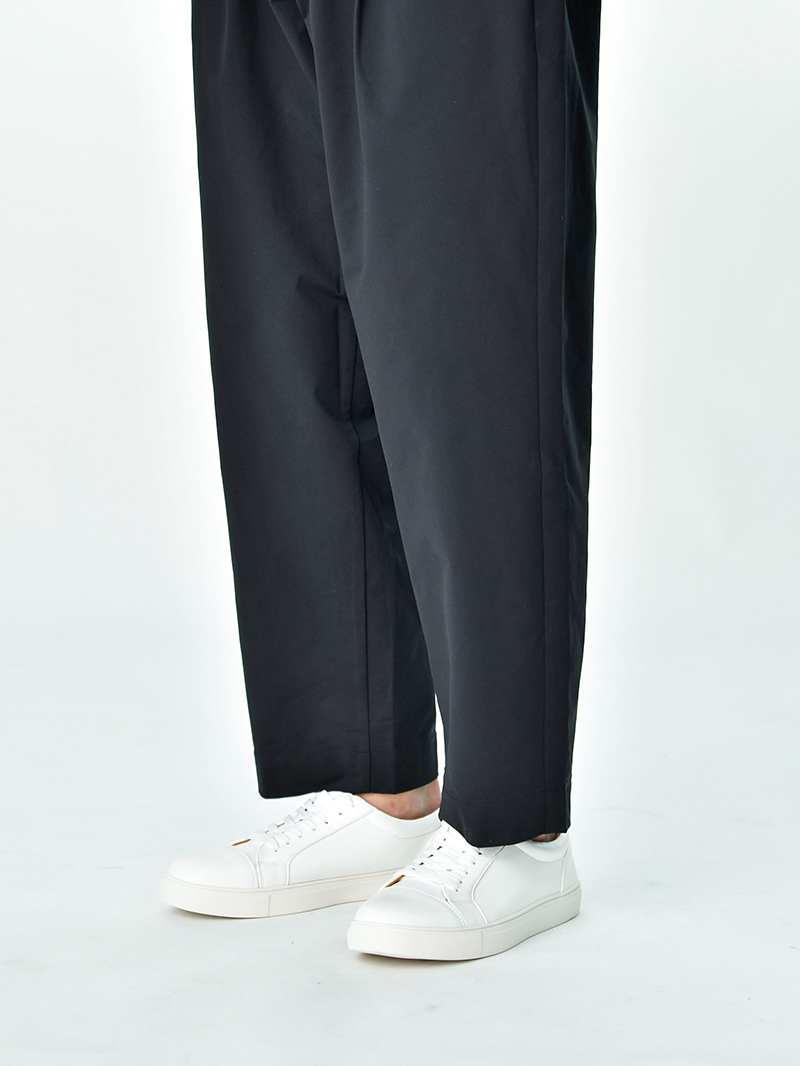 メンズにおすすめの白スニーカー