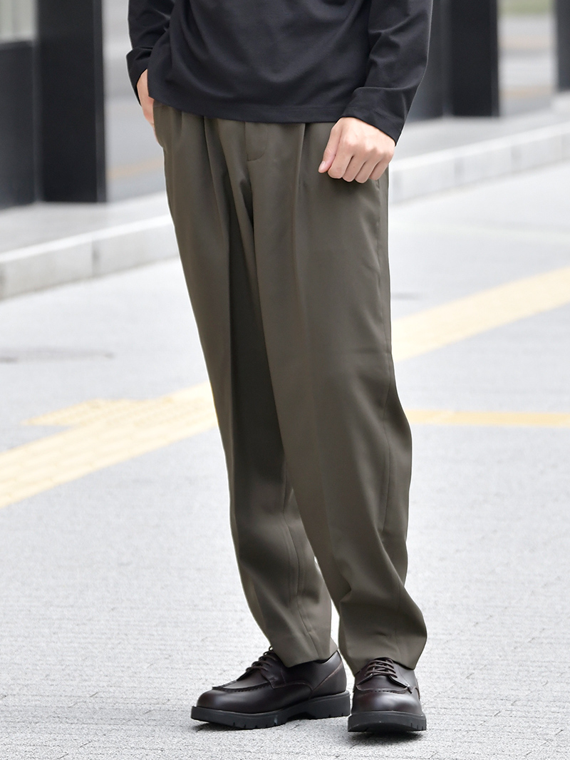 着痩せ パンツ メンズ