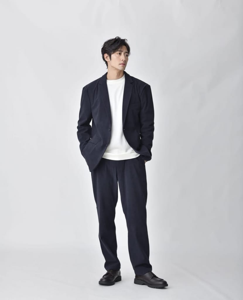 ネイビー　アウター　ブランド　おすすめ