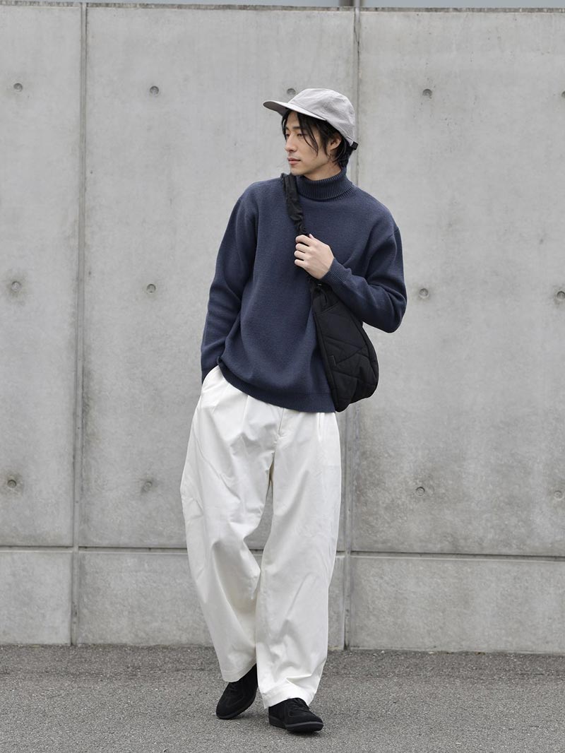 タートルネック ニット メンズ 20代