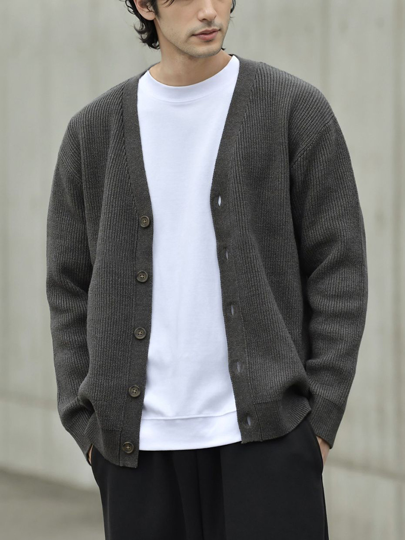 リブ編みニットカーディガン