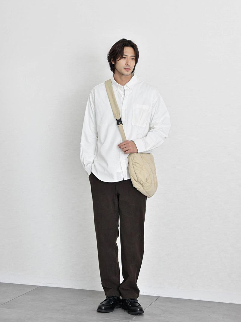 茶色・ブラウンパンツを使ったメンズコーデ